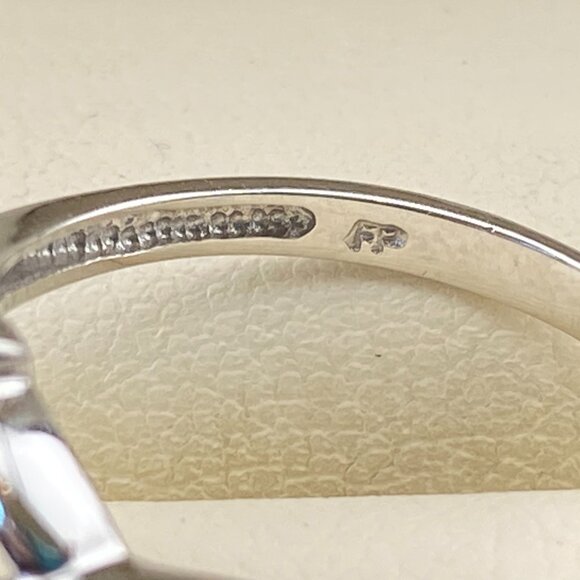 Vtg. 14K White Gold FP Friedman's Inc. 0.75 ct Amethyst & 3 Diamond Ring Sz. 7 - Picture 10 of 15